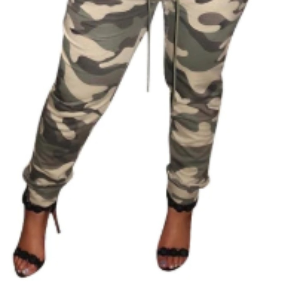 2-piece jogger set - Picture 3 of 3